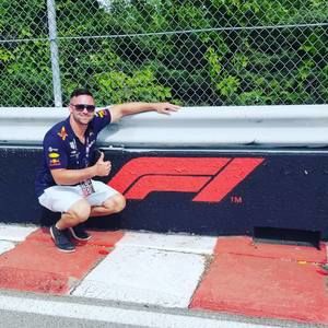 Meet your Posher, Keaton